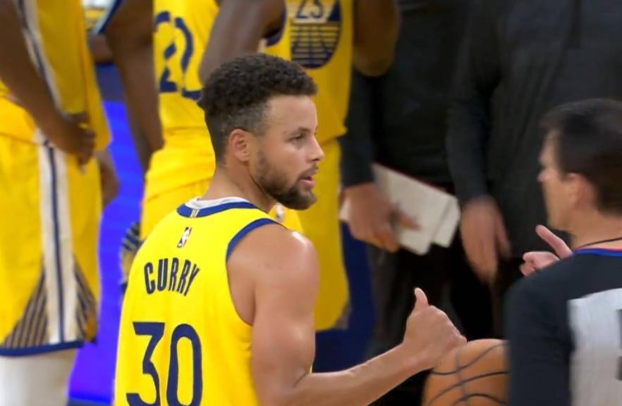  库里单节21分勇士大胜凯尔特人终结对手不败金身  